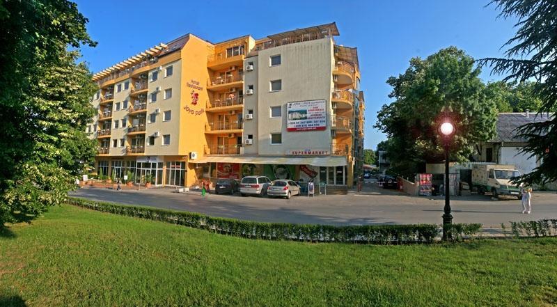 Elias Apartment Золотые Пески Экстерьер фото